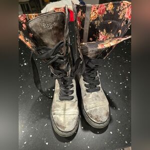 Doc Marten Triumph 1914